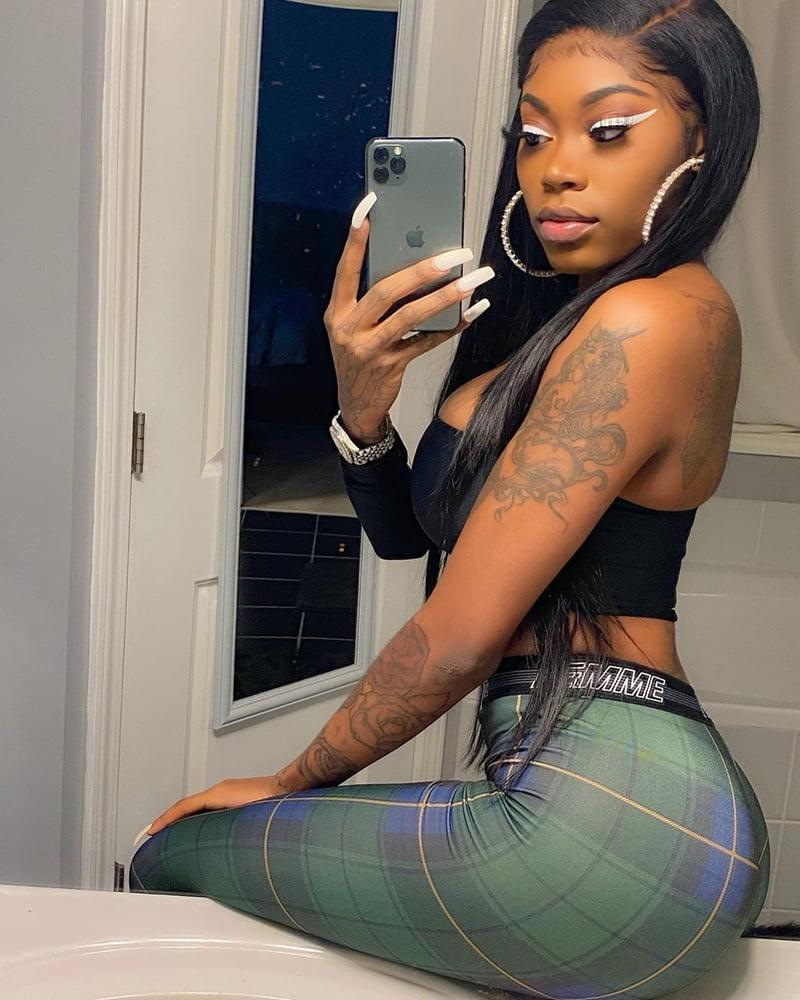 25P Asian Doll