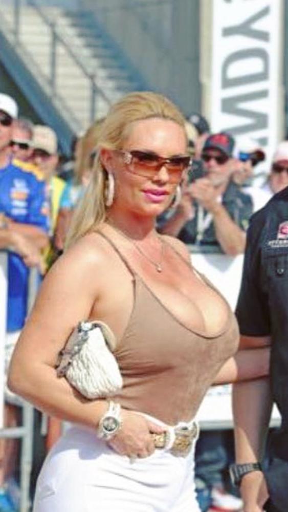 25P Coco Austin Pawg Gallery 3