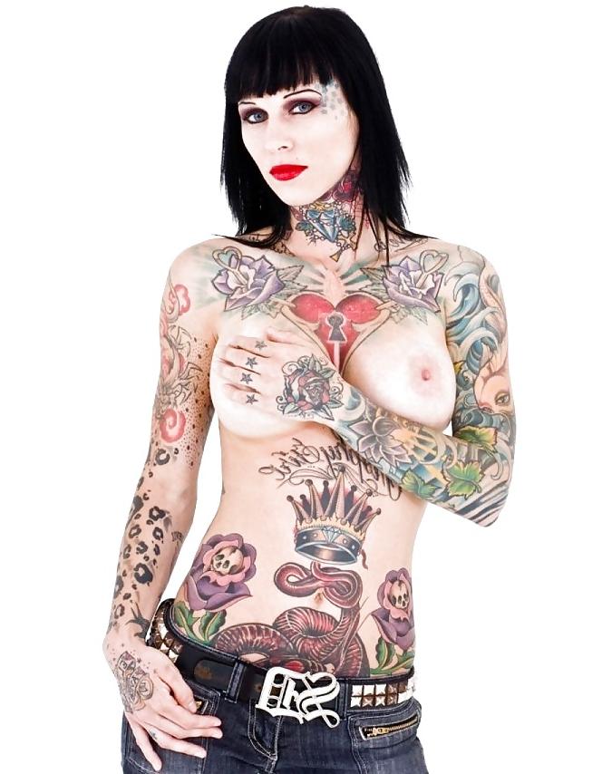 9P The One & Only Bombshell