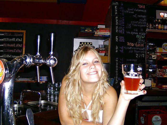 19P Dutch blond girl 2