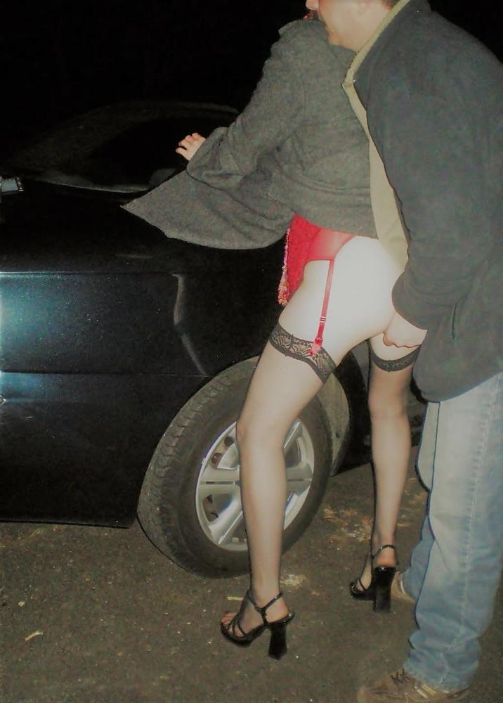 16P 0135 - les salopes aiment le dogging