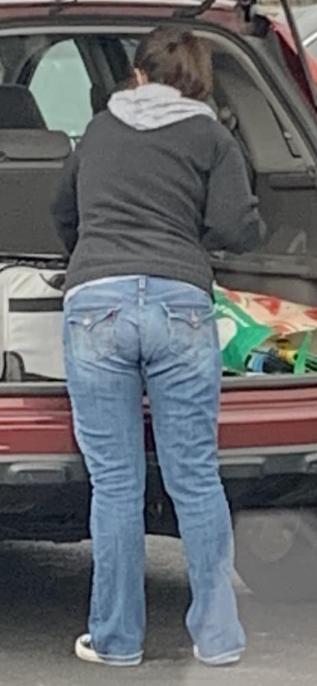 25P Love that ass 7