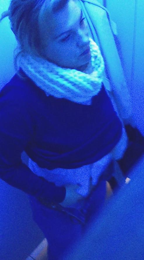 9P Hidden cam wc 1