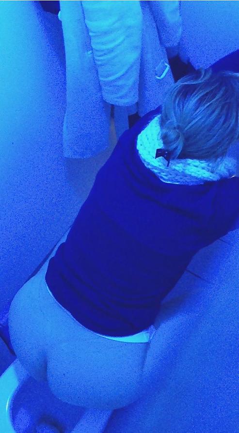 9P Hidden cam wc 1