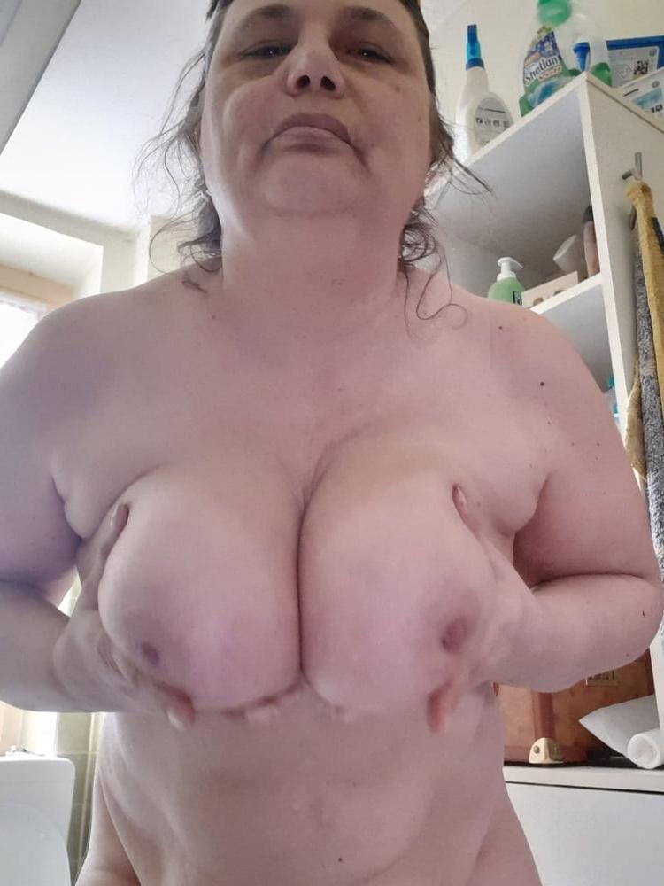 25P 50 years fuck buddy