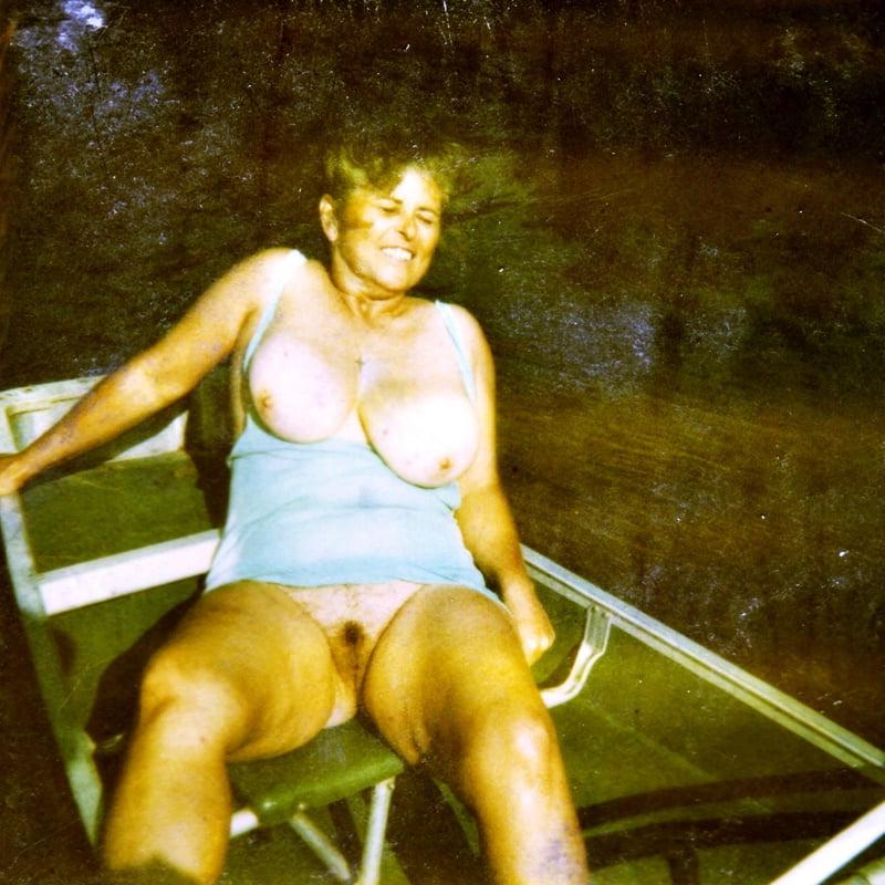 25P i love this old polaroids and retro pics 44