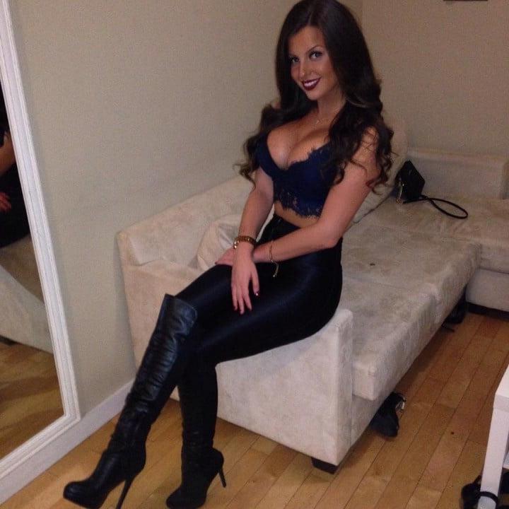 25P INCREDIBLE Canadian Girl Anna