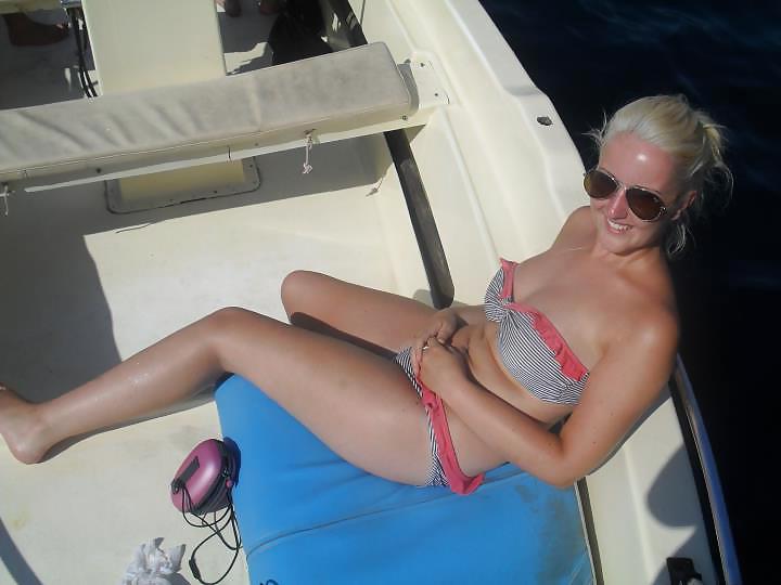 25P Girls Holiday