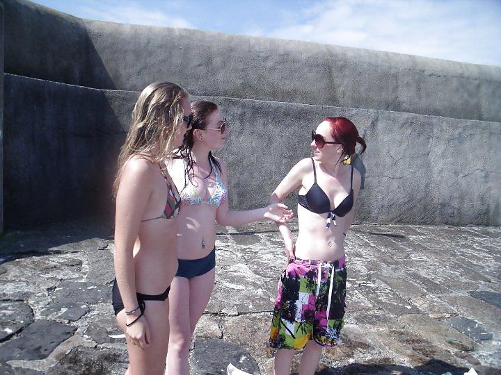 25P Girls Holiday