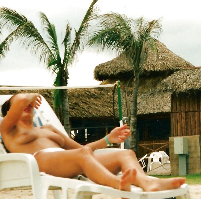 5P Public Voyeur 8 Beach
