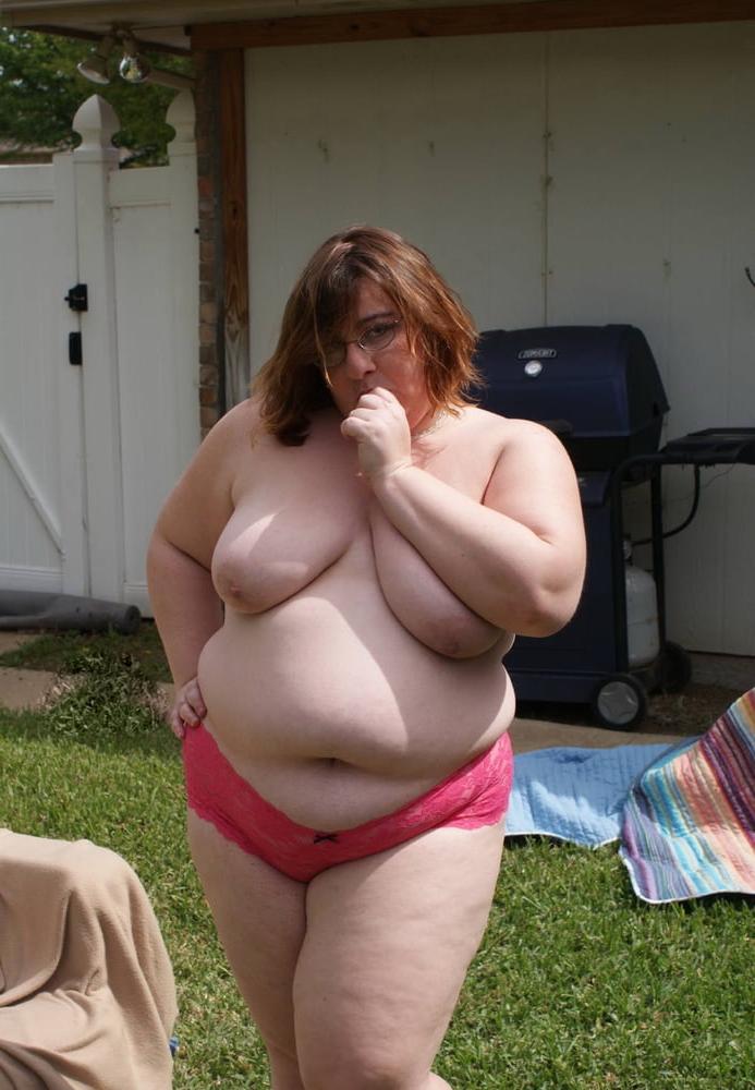 25P Mature BBW Housewife 18