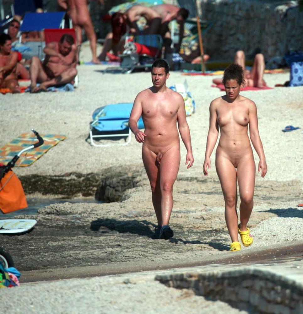 25P Couple Outdoors 21