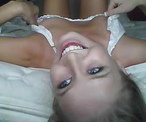 15P Amateue Sex Queen Simohayha From cam
