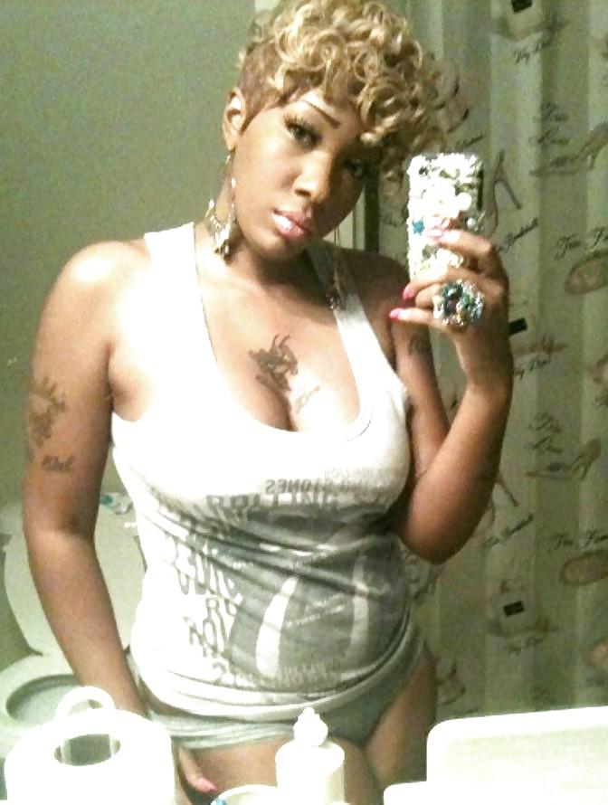 11P Homemade Ava Simone