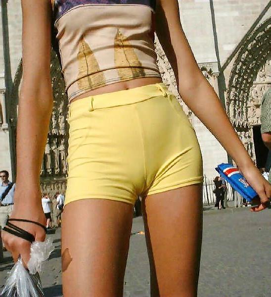 25P Heiße CamelToes-Freundinnen 3 - NV