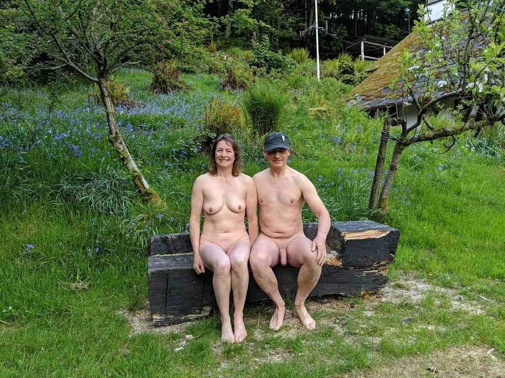 25P Couple Outdoors 20