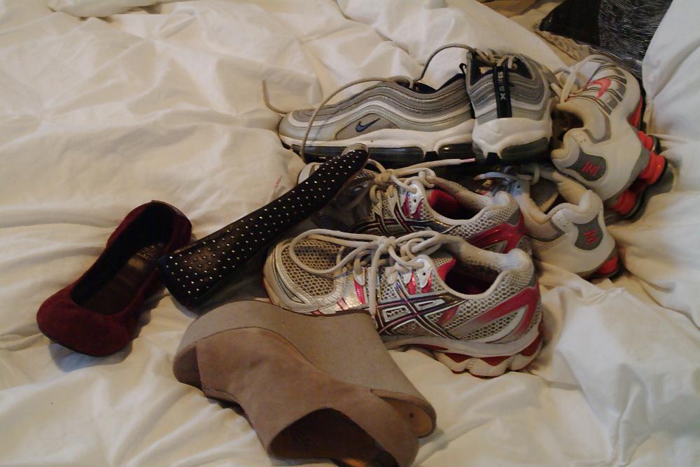9P Shoe Fucking