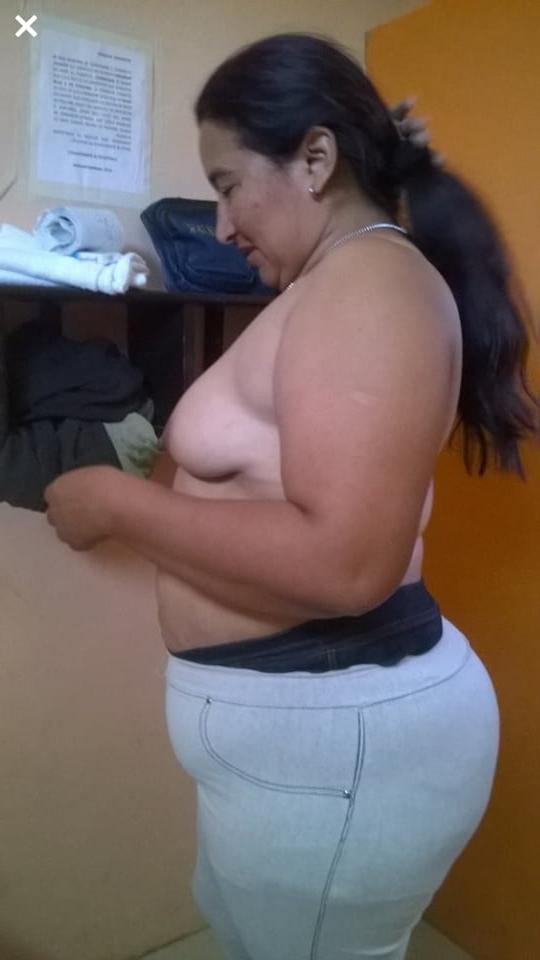 25P My best friend's mom shaves her pussy milf panocha depilada