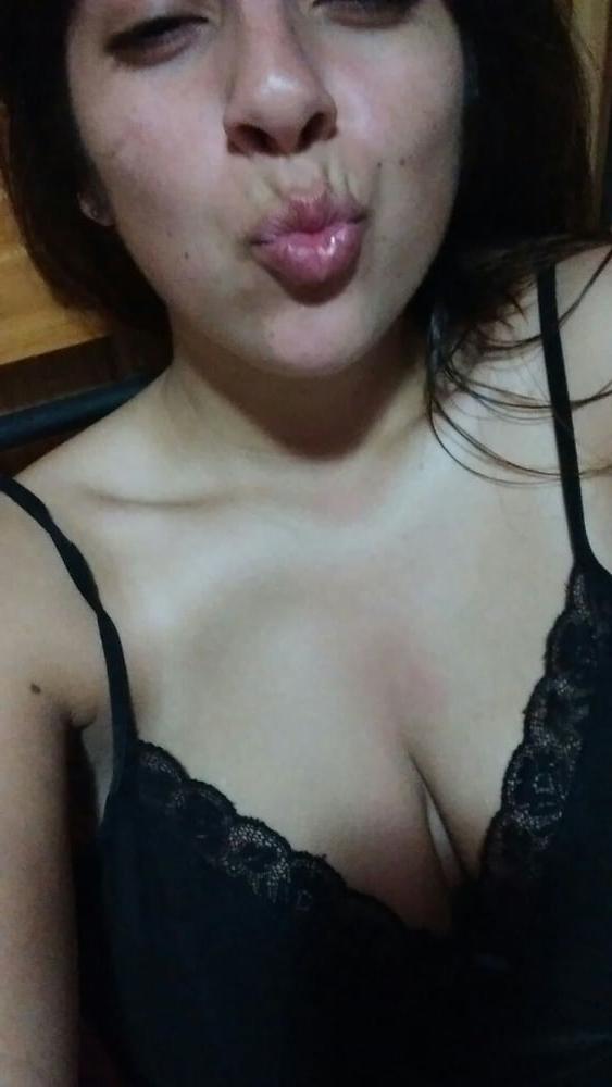 25P Hot Busty figure NRI nude selfies to best friend (76)
