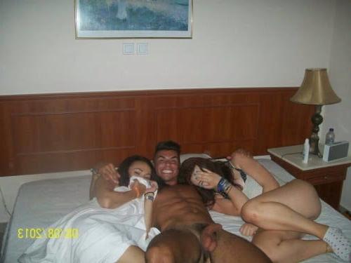 25P Hotels: Sex and Nudity 55
