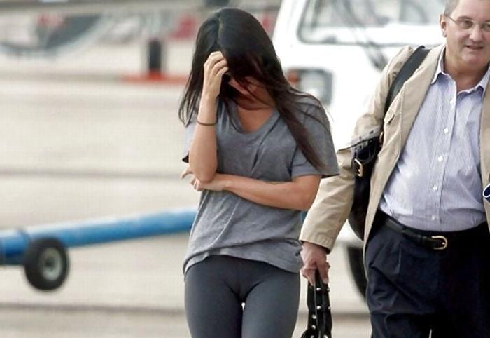 23P camel toe
