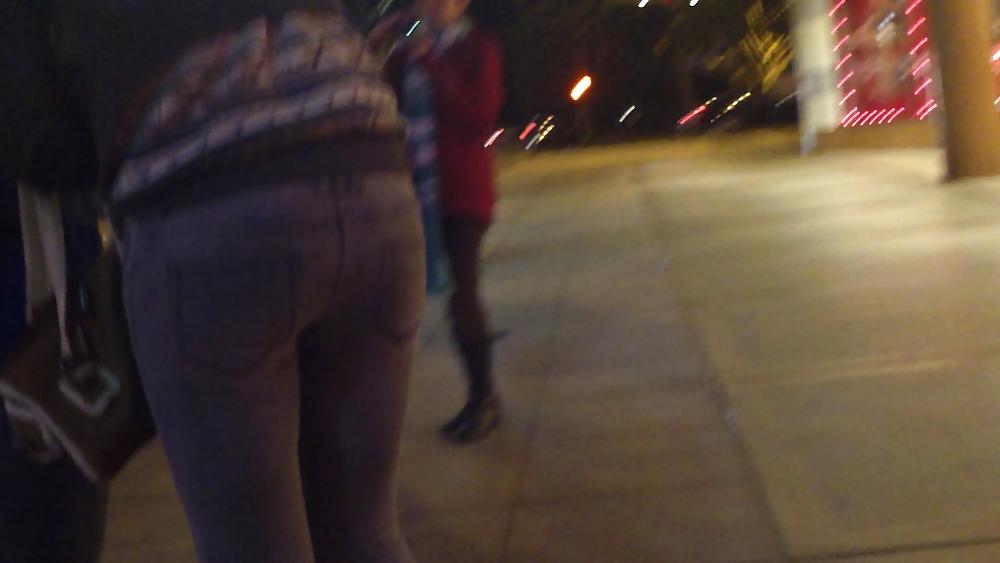 25P Butts & ass at night in tight jeans