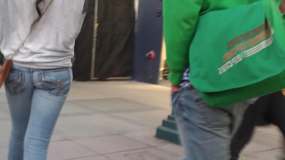 25P Butts & ass at night in tight jeans