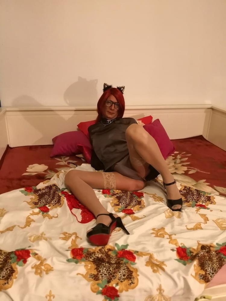 13P Zofe Isabel Nr. 148  devot feminie Sissy Bereich Berlin