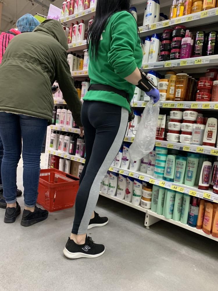 25P Sugar ass in leggings 4