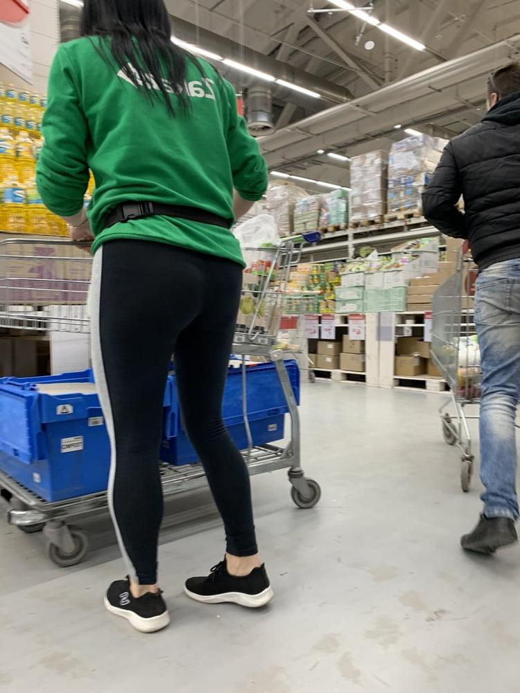 25P Sugar ass in leggings 4