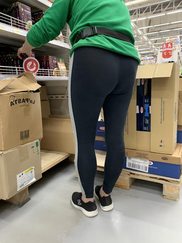 25P Sugar ass in leggings 4