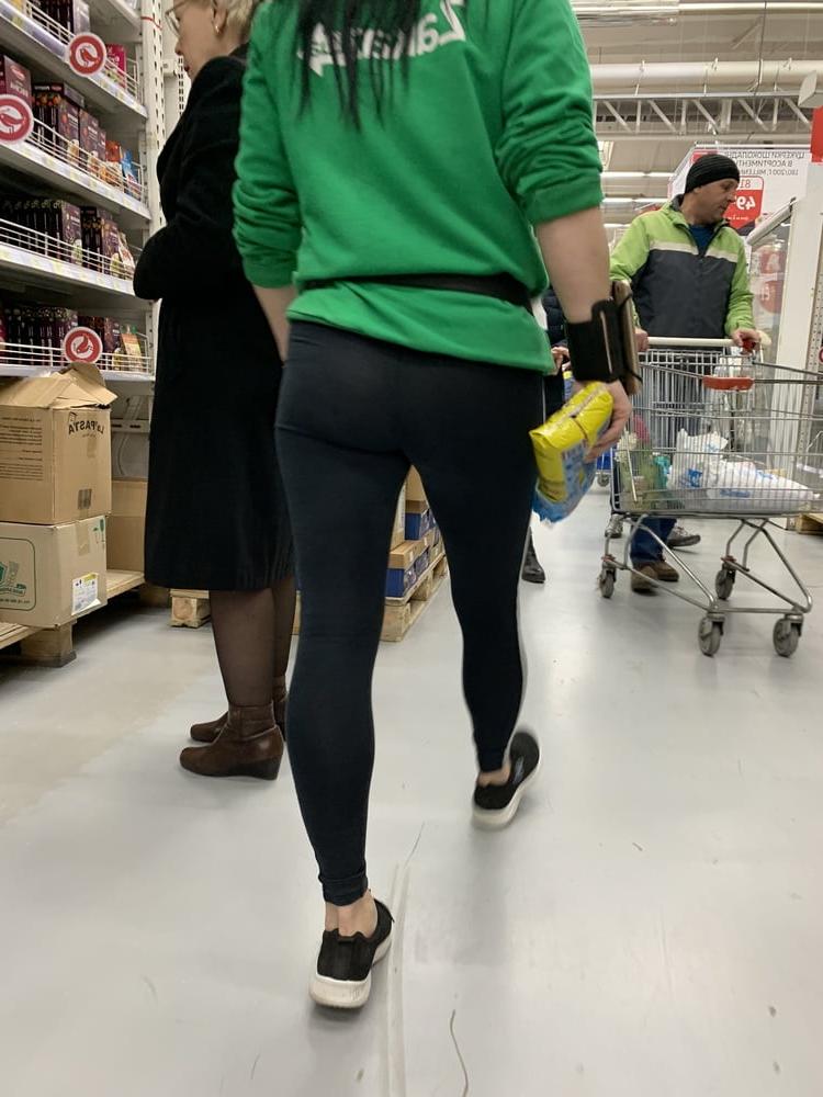 25P Sugar ass in leggings 4