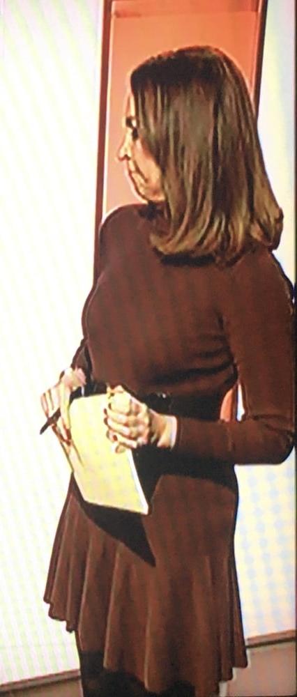25P Cougar Town- Sally Nugent 7