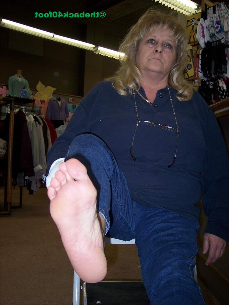 23P Betty size7 shoe and Margret size 7.5