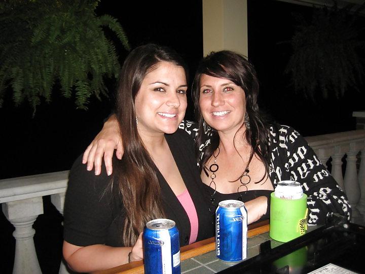 25P Me and my besties! Cum all over my tits!