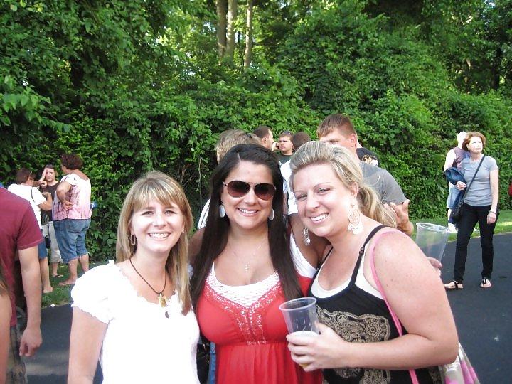 25P Me and my besties! Cum all over my tits!