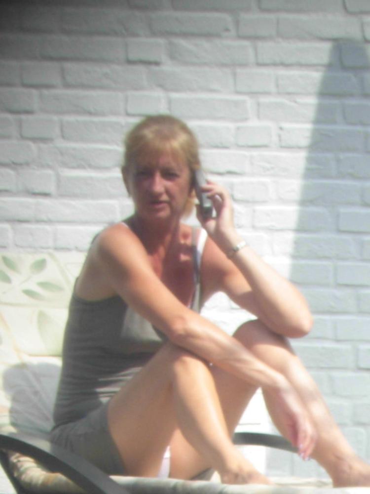 25P 48 years old belgian slut exposed
