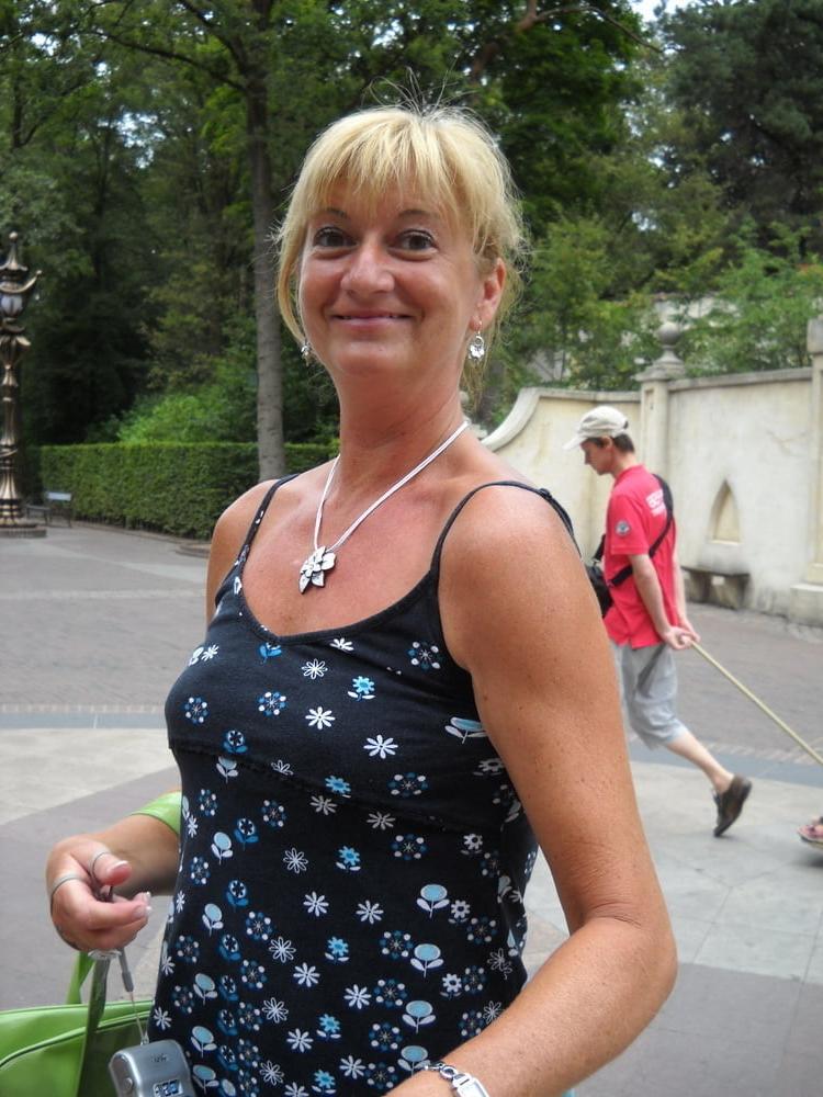 25P 48 years old belgian slut exposed