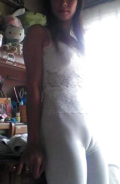 25P Sheer & Tight Clothing 4