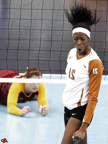 9P Destinee Hooker