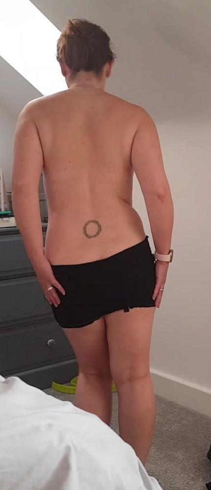20P My shy wife's ass