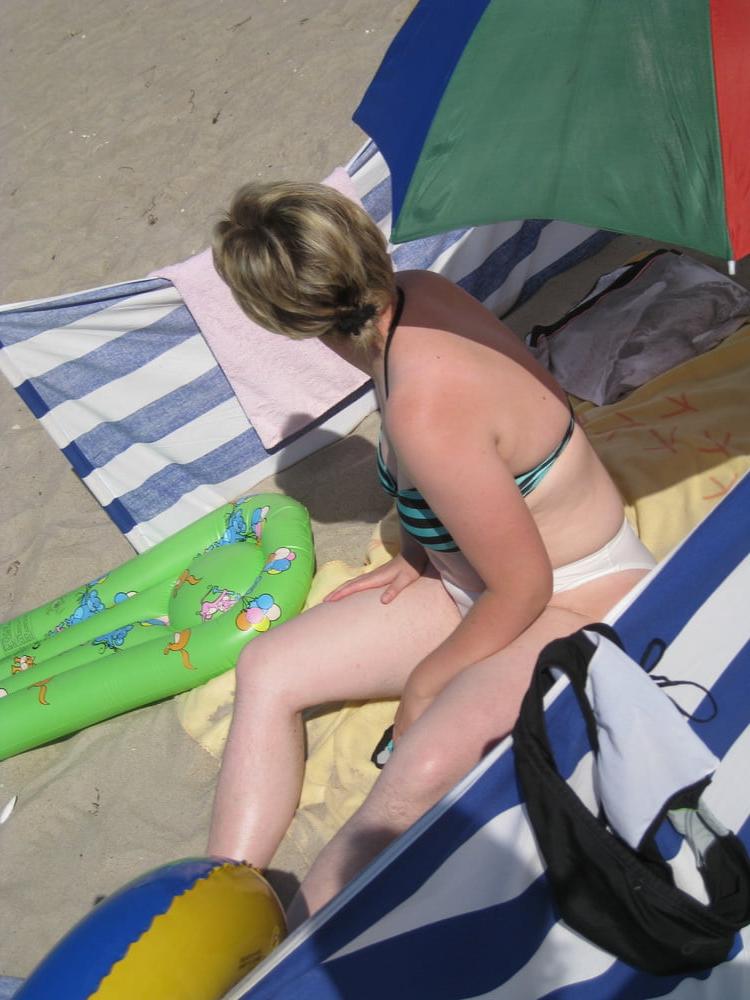 16P 669 - my wife Annett - she likes to show herself for you - b