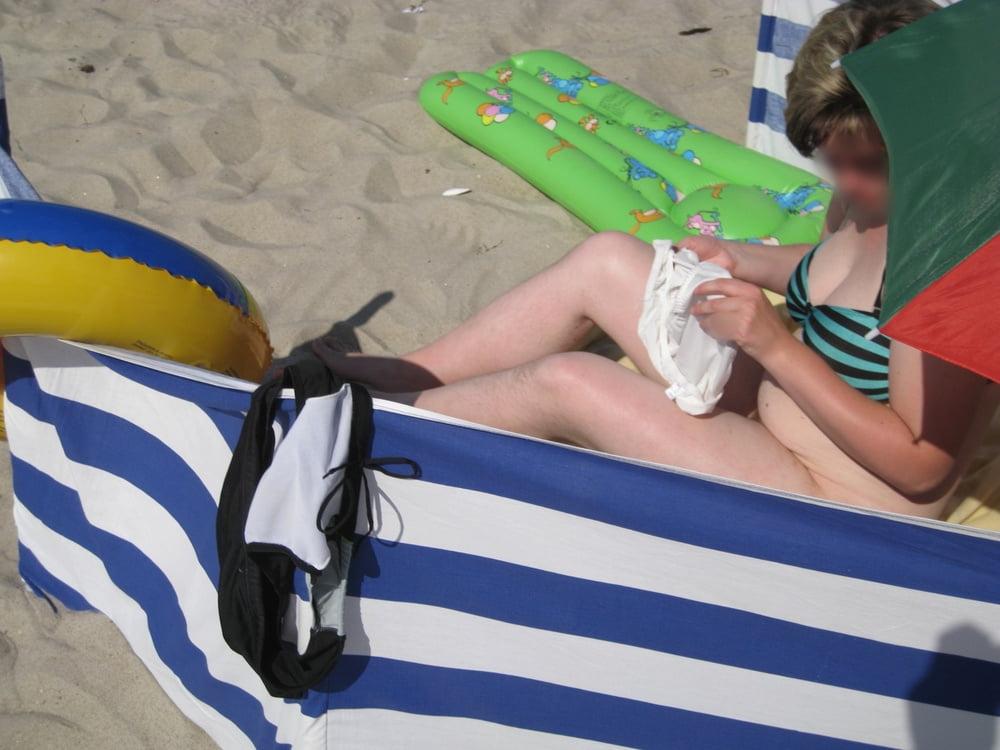 16P 669 - my wife Annett - she likes to show herself for you - b