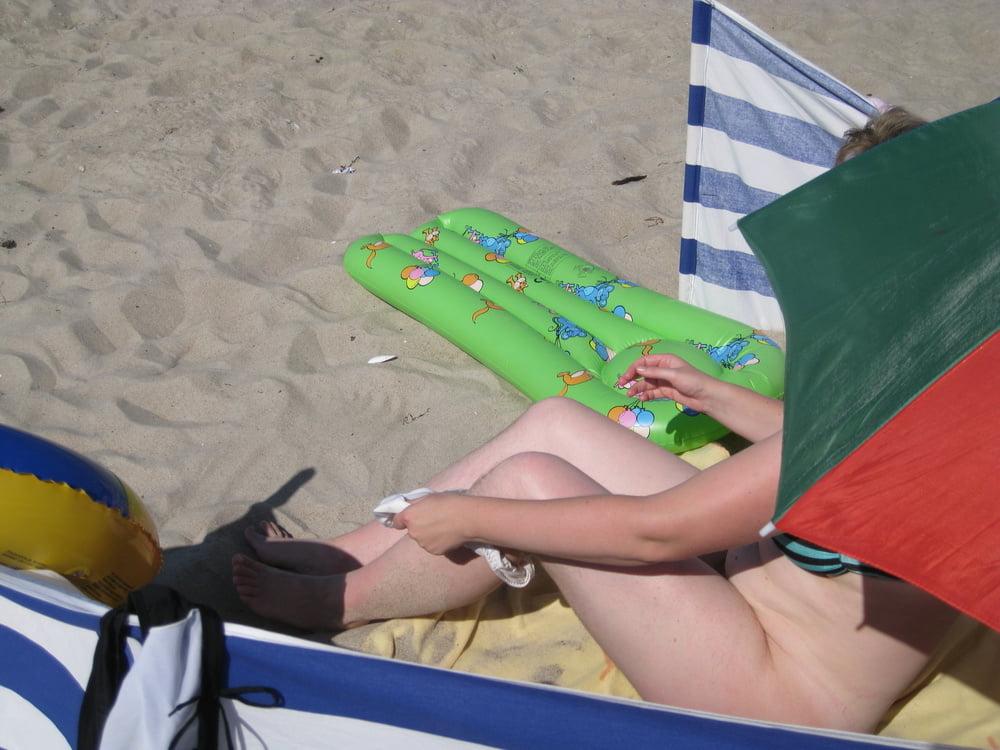 16P 669 - my wife Annett - she likes to show herself for you - b