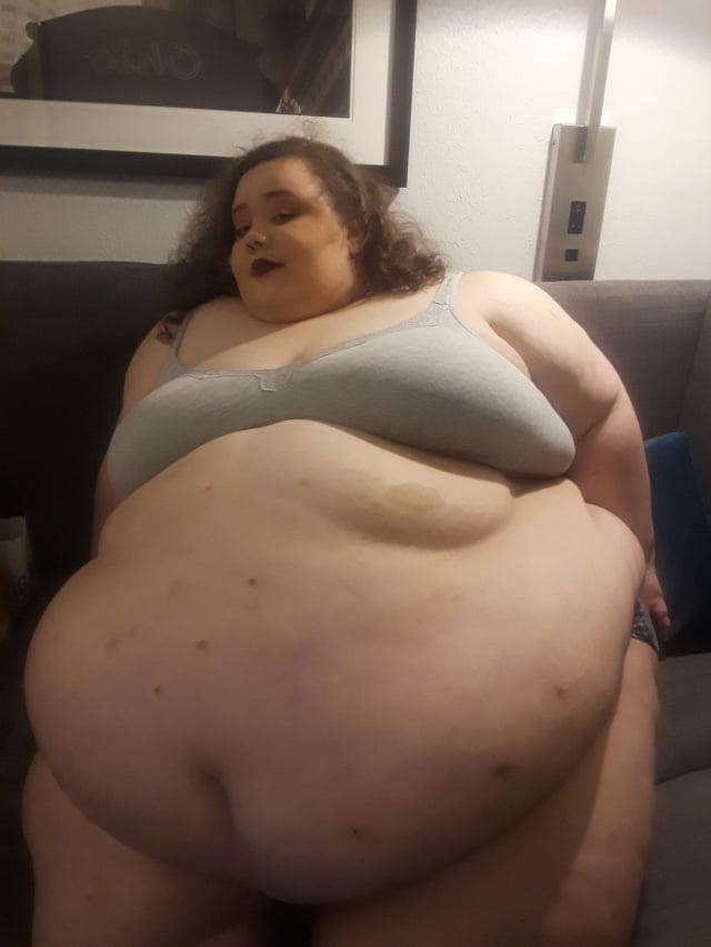 18P Belly To Knees 2