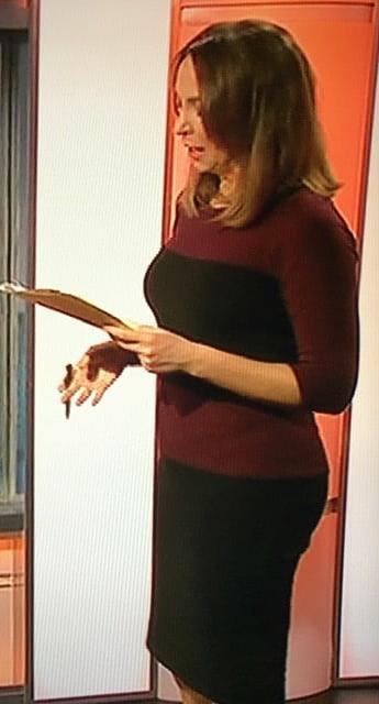 25P Cougar Town- Sally Nugent 6