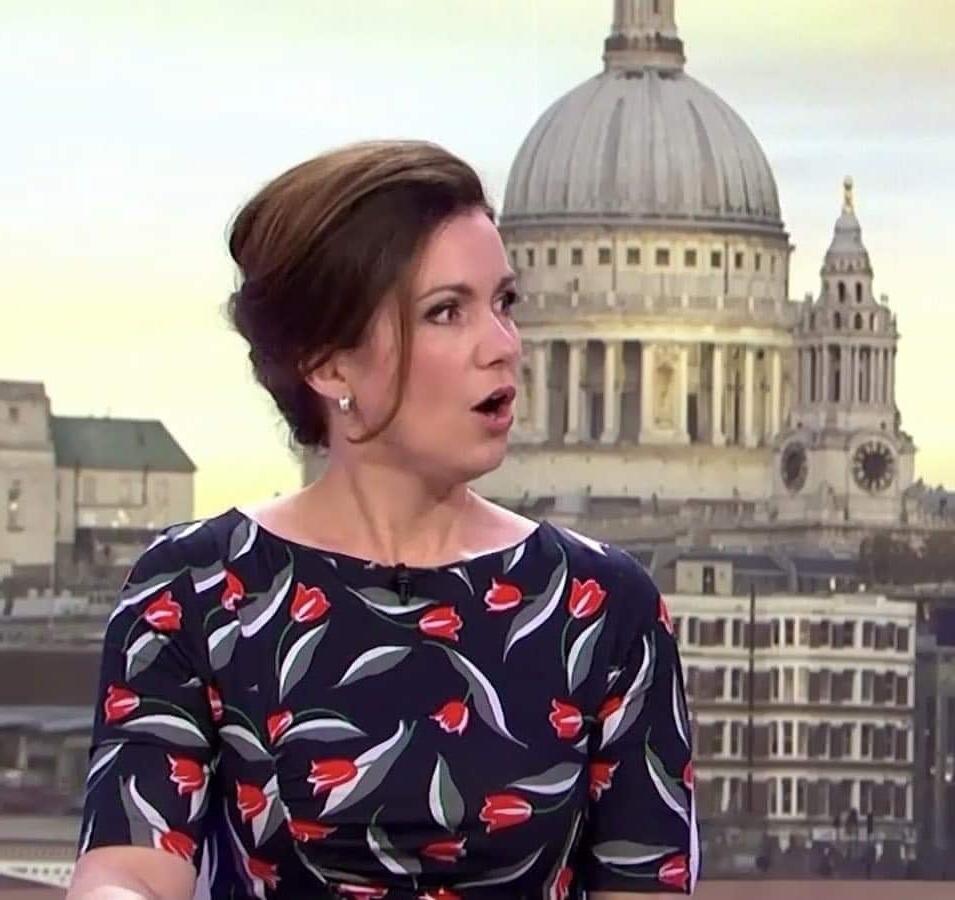 25P Cougar Town- Susanna Reid 81