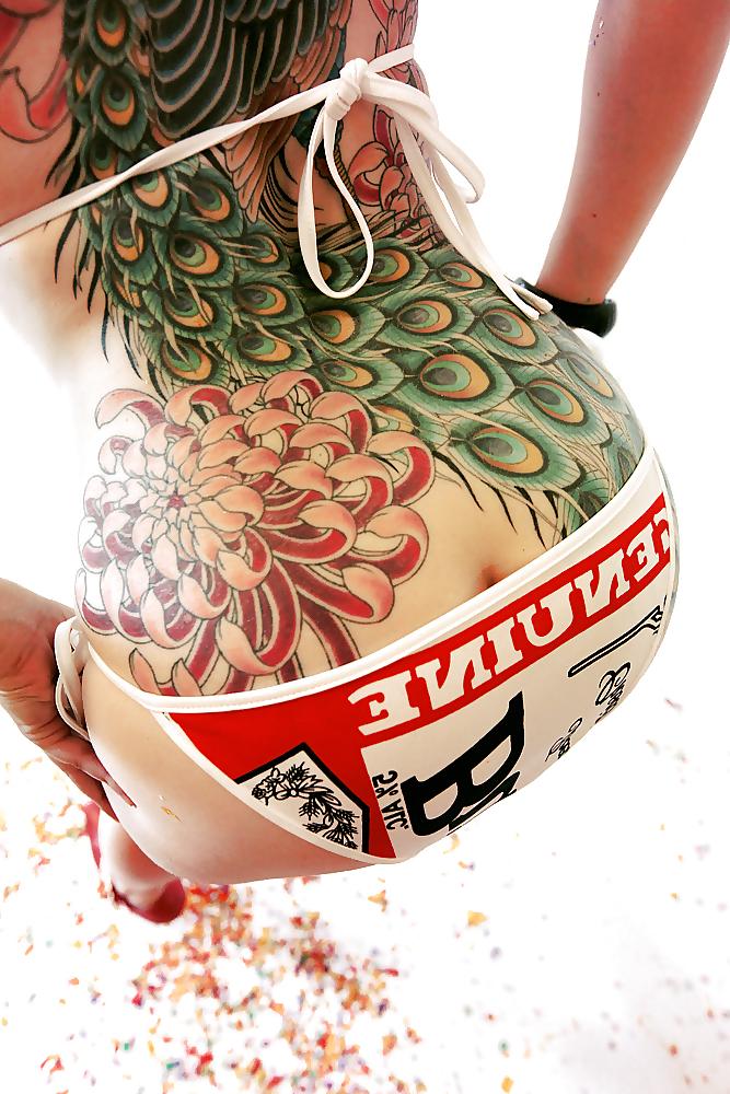 22P Sexy Tattoos