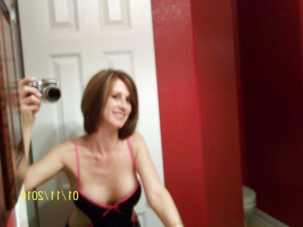 25P Hot & Horny Couple