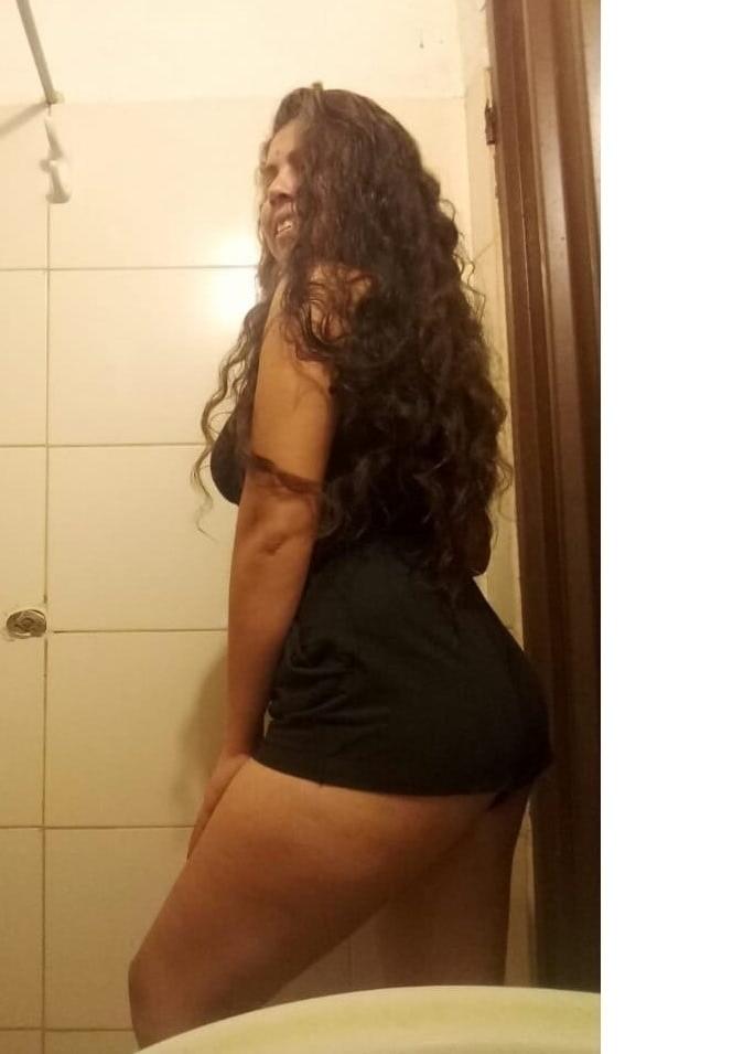25P Hot shorts 17